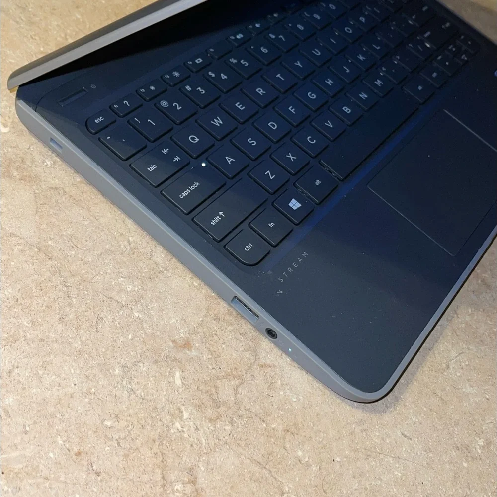 Brand new HP laptop never use it before. Comes with charger as well.